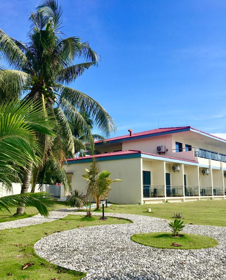 W Golf Resort Oslob Esterno foto
