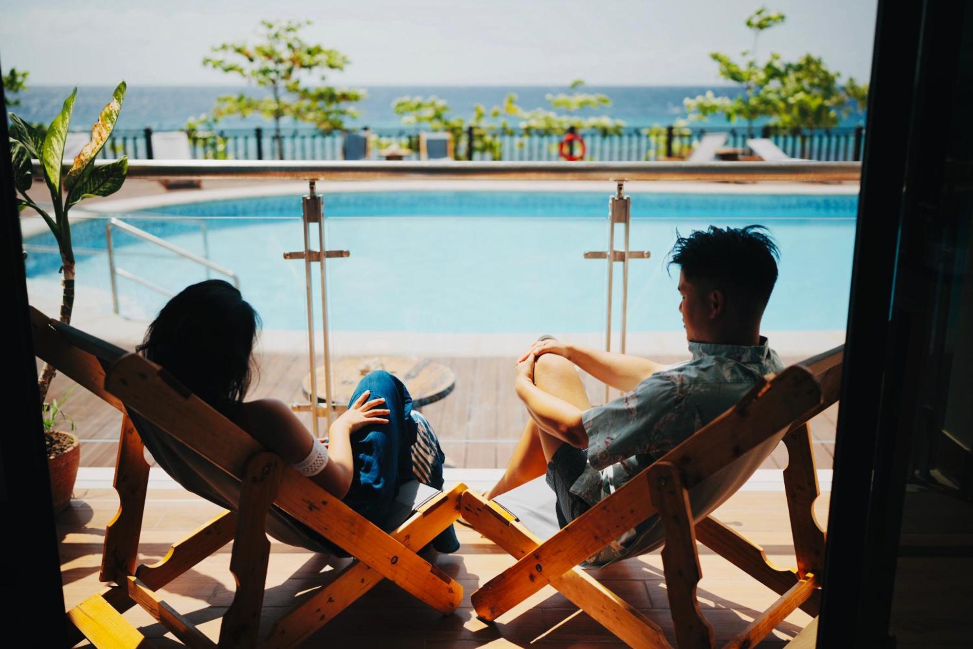 W Golf Resort Oslob Esterno foto