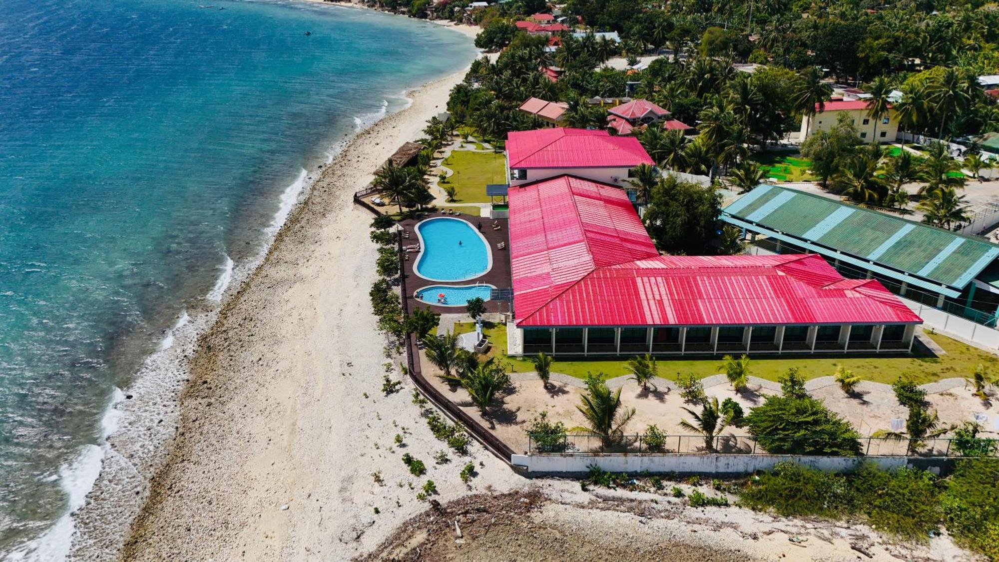 W Golf Resort Oslob Esterno foto
